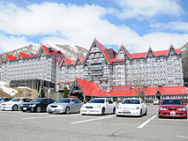 �u�z�e���O���[���v���U���n�v�i���n�R���`�i���ۃX�L�[��j